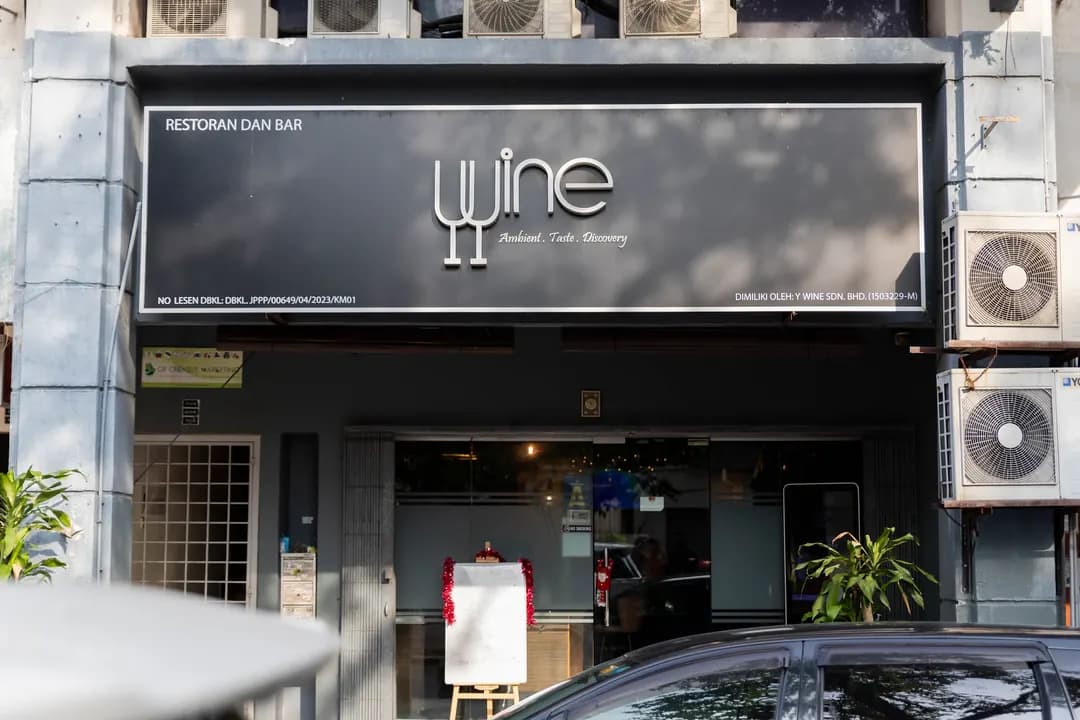 Ywine Kitchen & Bar @ Danau Desa photo 2