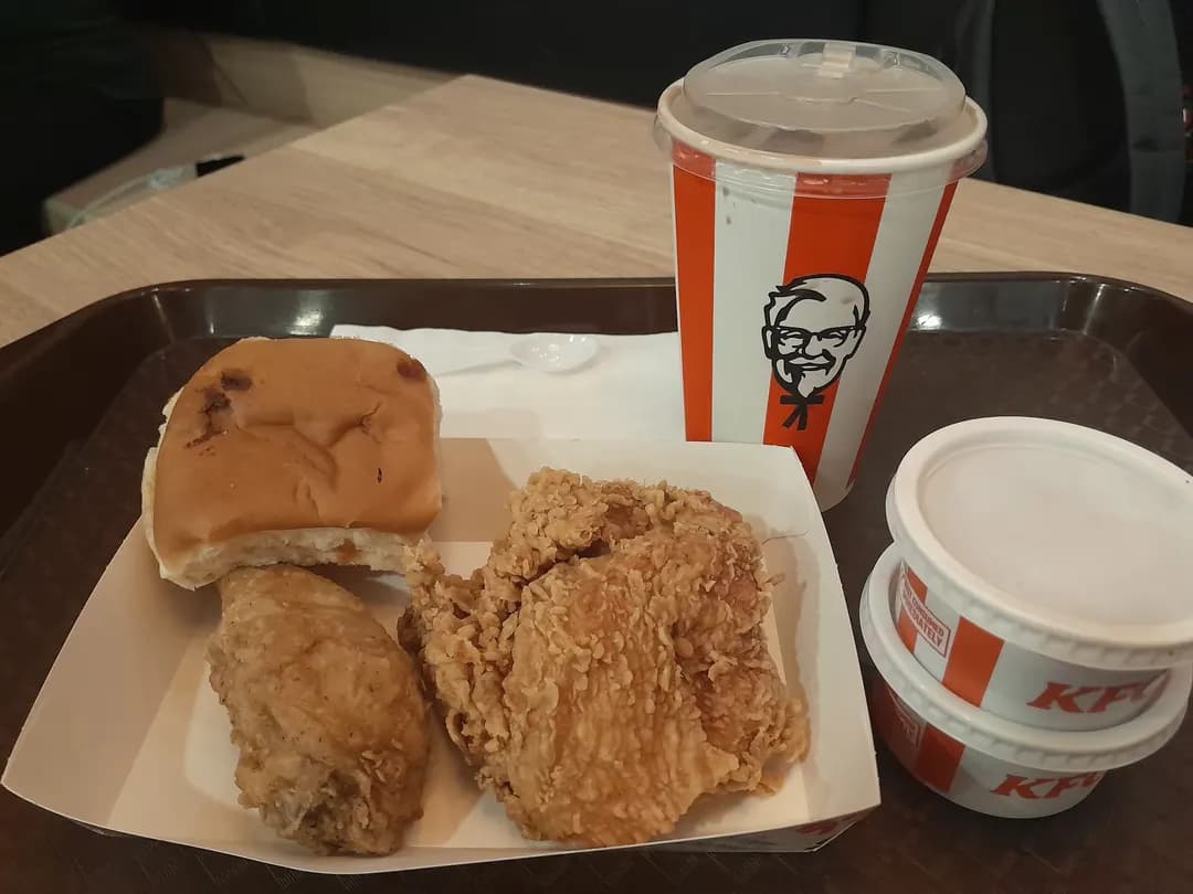 KFC KLIA 1 ANJUNG photo 3