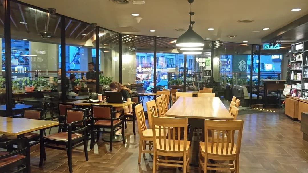 Starbucks USJ Taipan photo 2