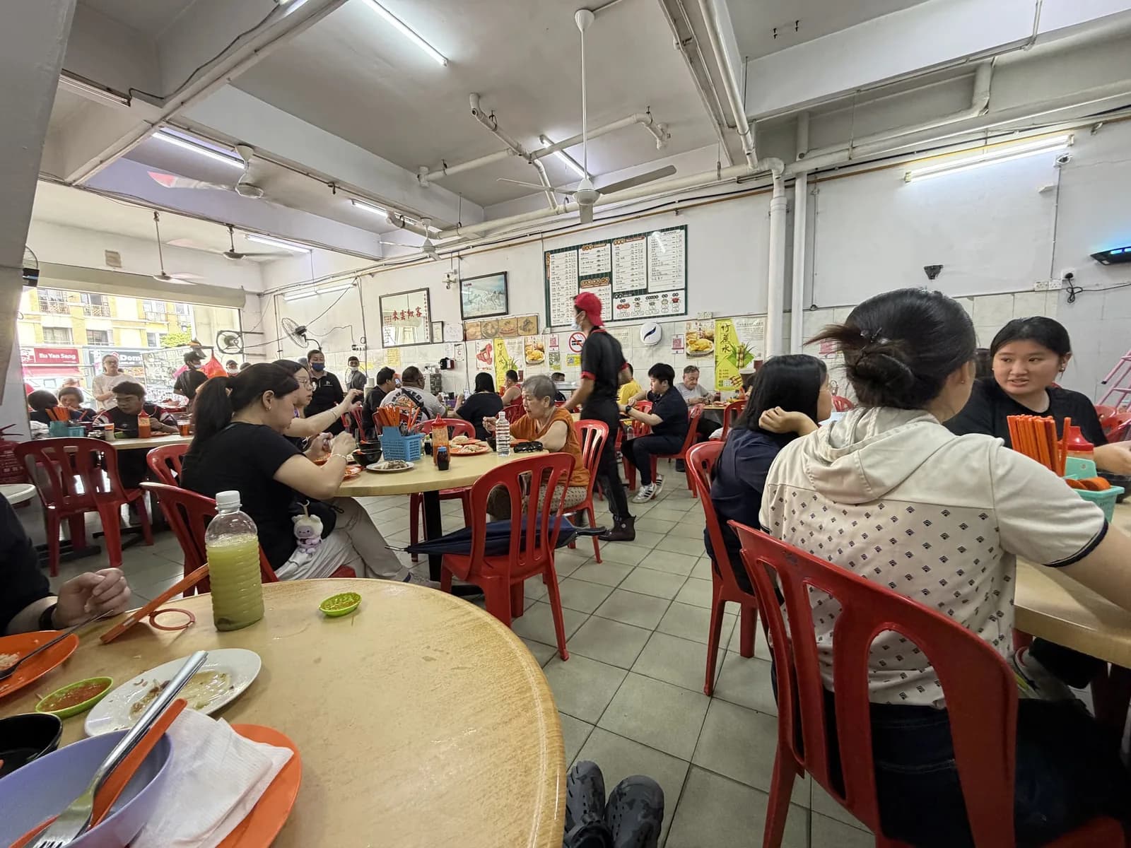 Selayang Chicken Rice Shop