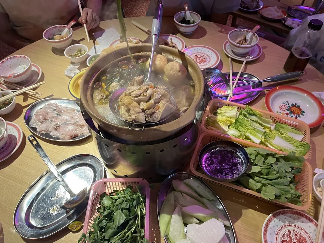A ZHAO CHICKEN POT 阿招鸡煲 photo 3