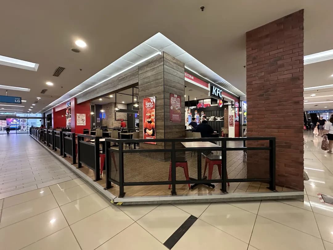 KFC Bandar Utama photo 2