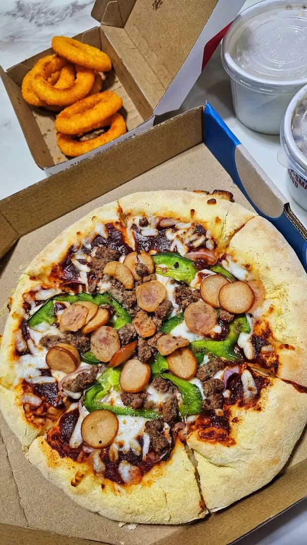 Domino's Taman Melati Utama photo 3