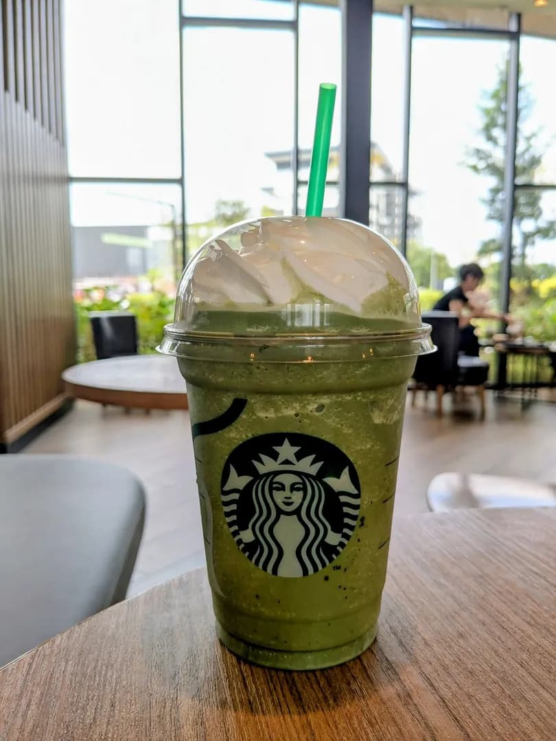 Starbucks Kiara Bay DT photo 3