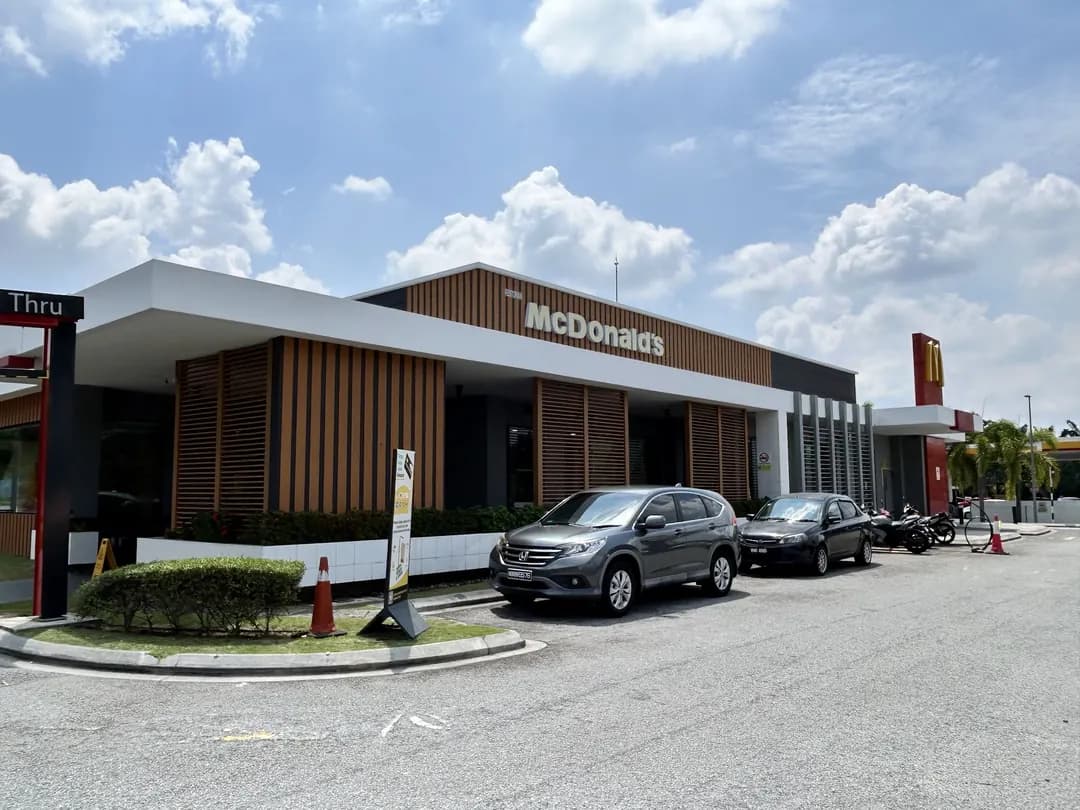 McDonald's Kota Warisan photo 2