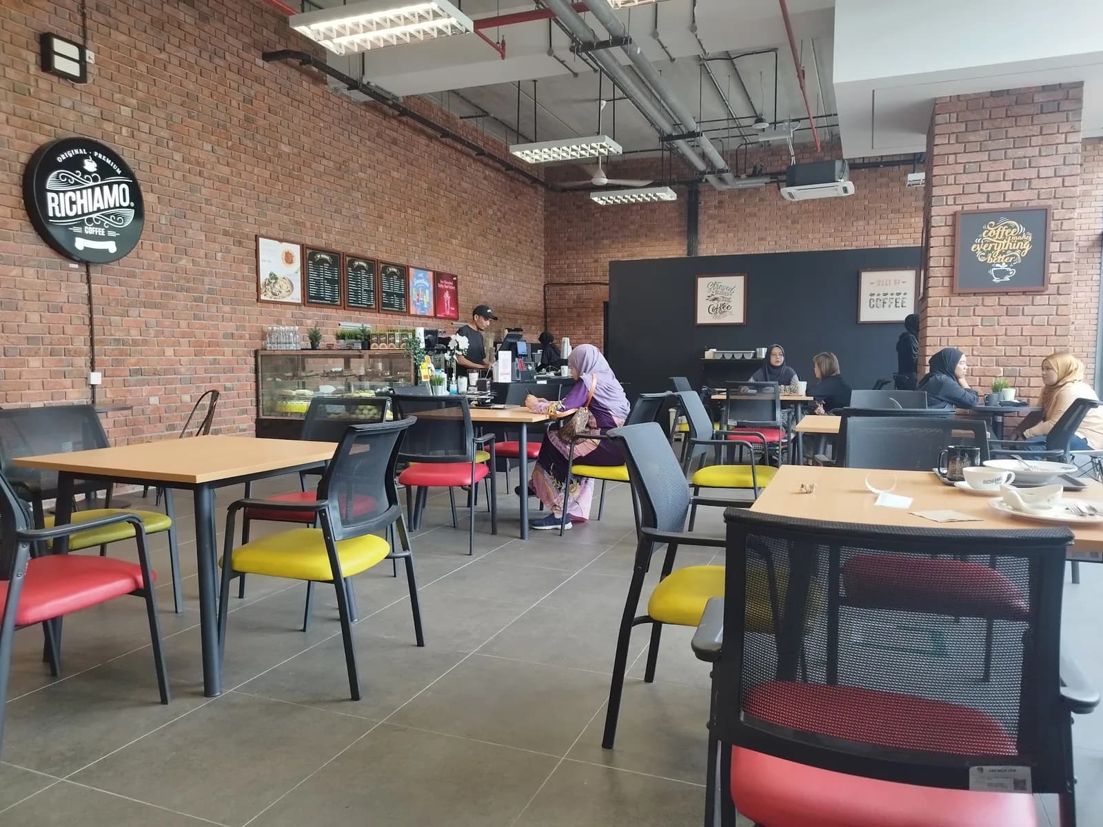 Richiamo Coffee UKM