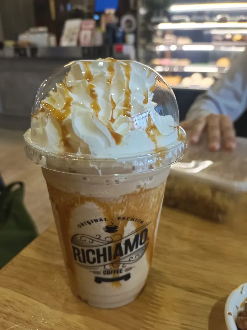 Richiamo Coffee Strand Mall photo 3