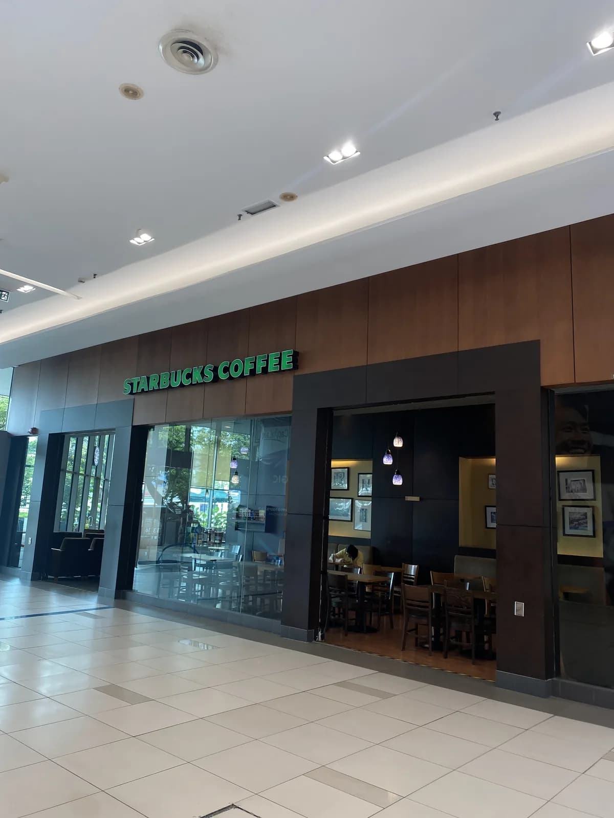 Starbucks 3 Damansara