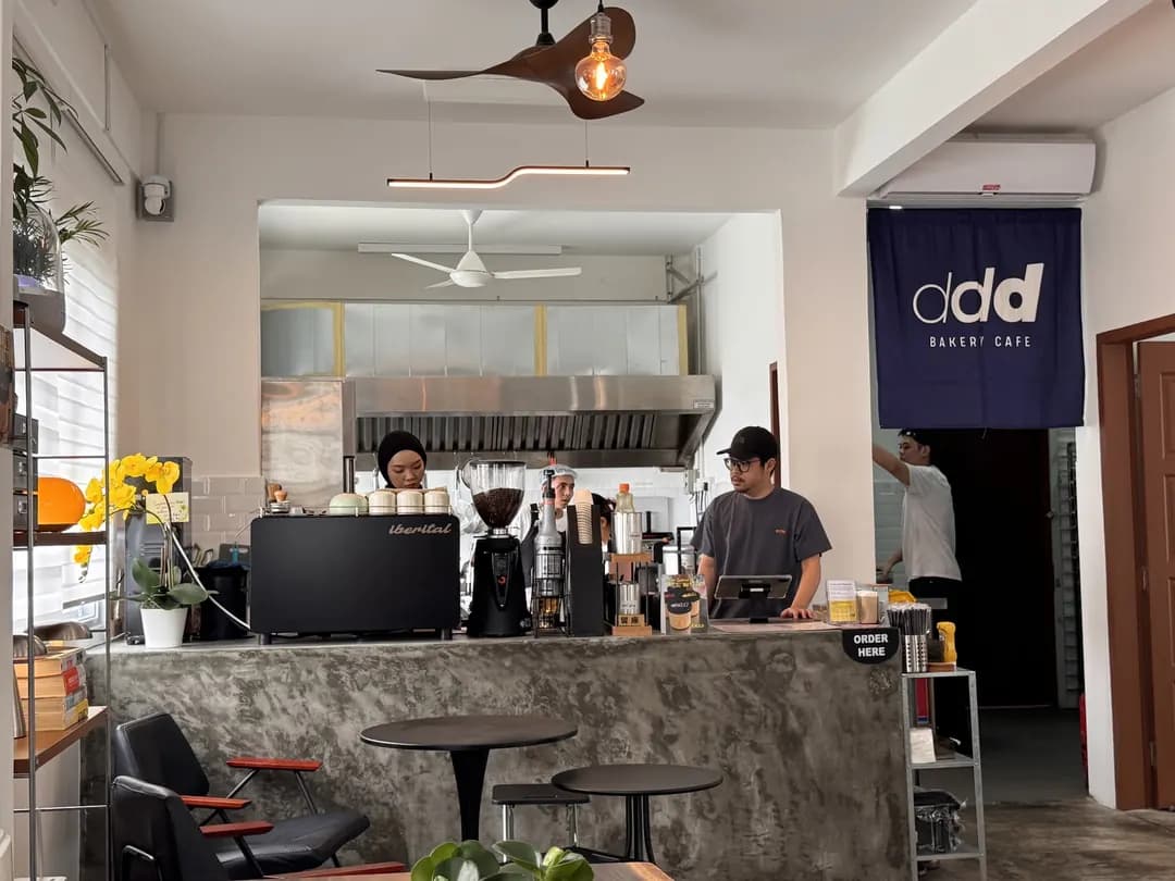 DDD Bakery Cafe photo 3