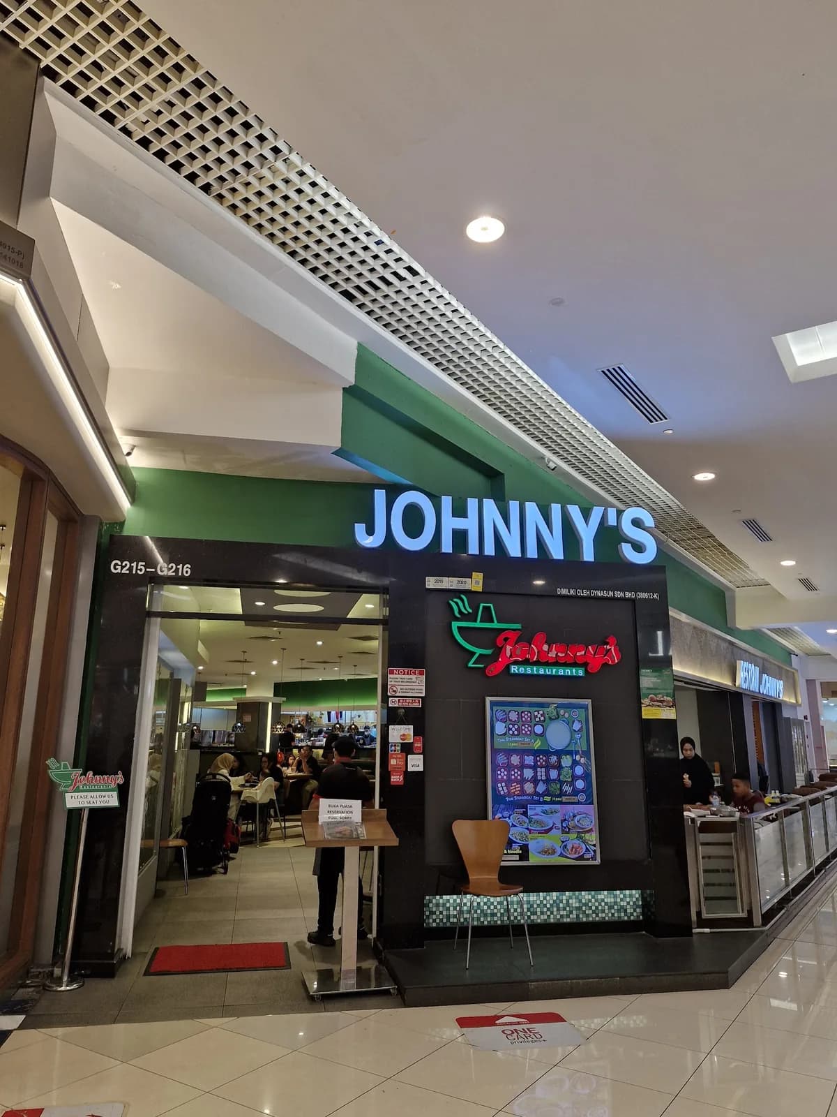 Johnny's Restaurant 1 Utama Shopping Centre