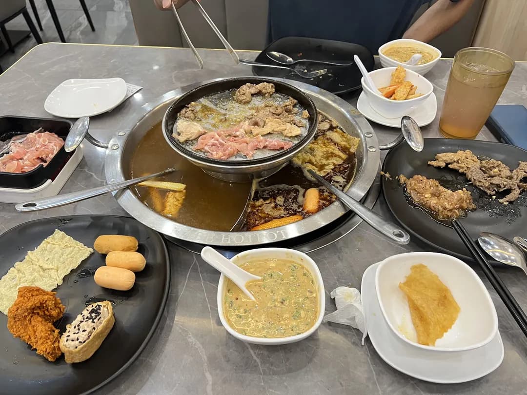 Nabe Hotpot & Sukiyaki (Aeon Shah Alam) photo 3