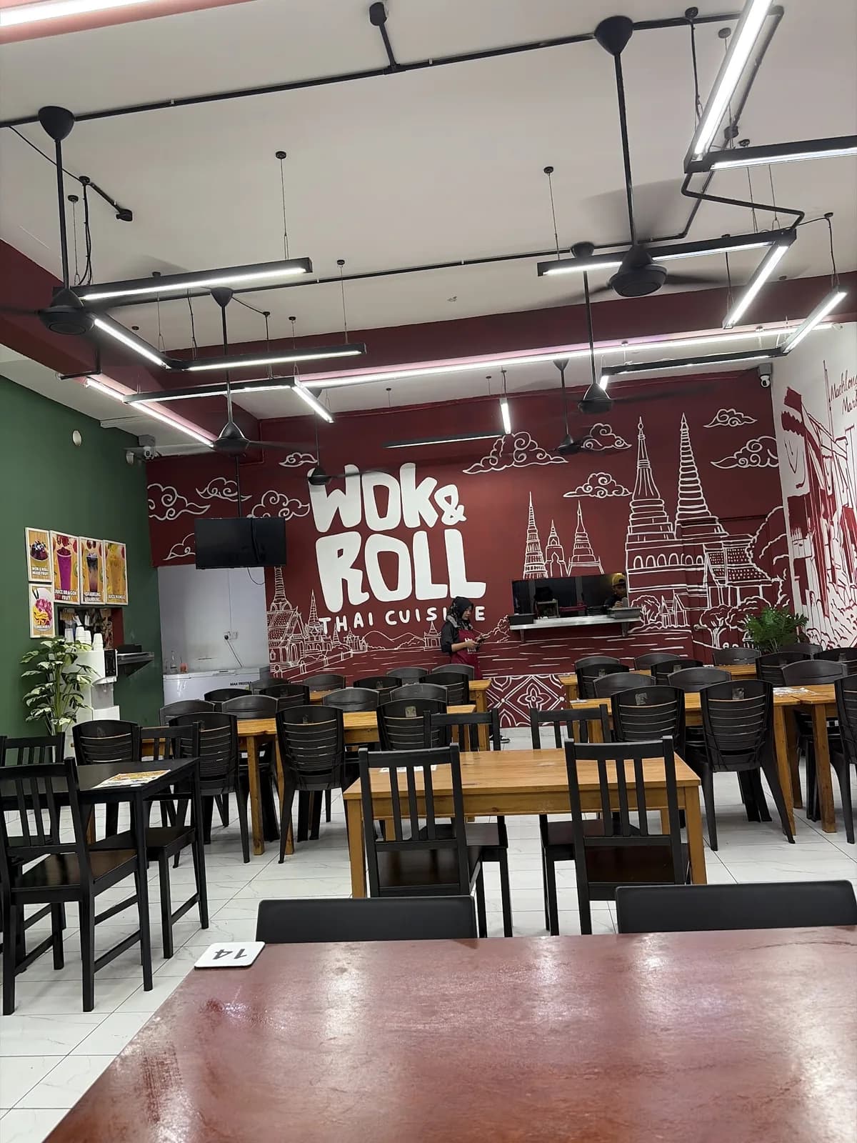Wok & Roll Thai Cuisine