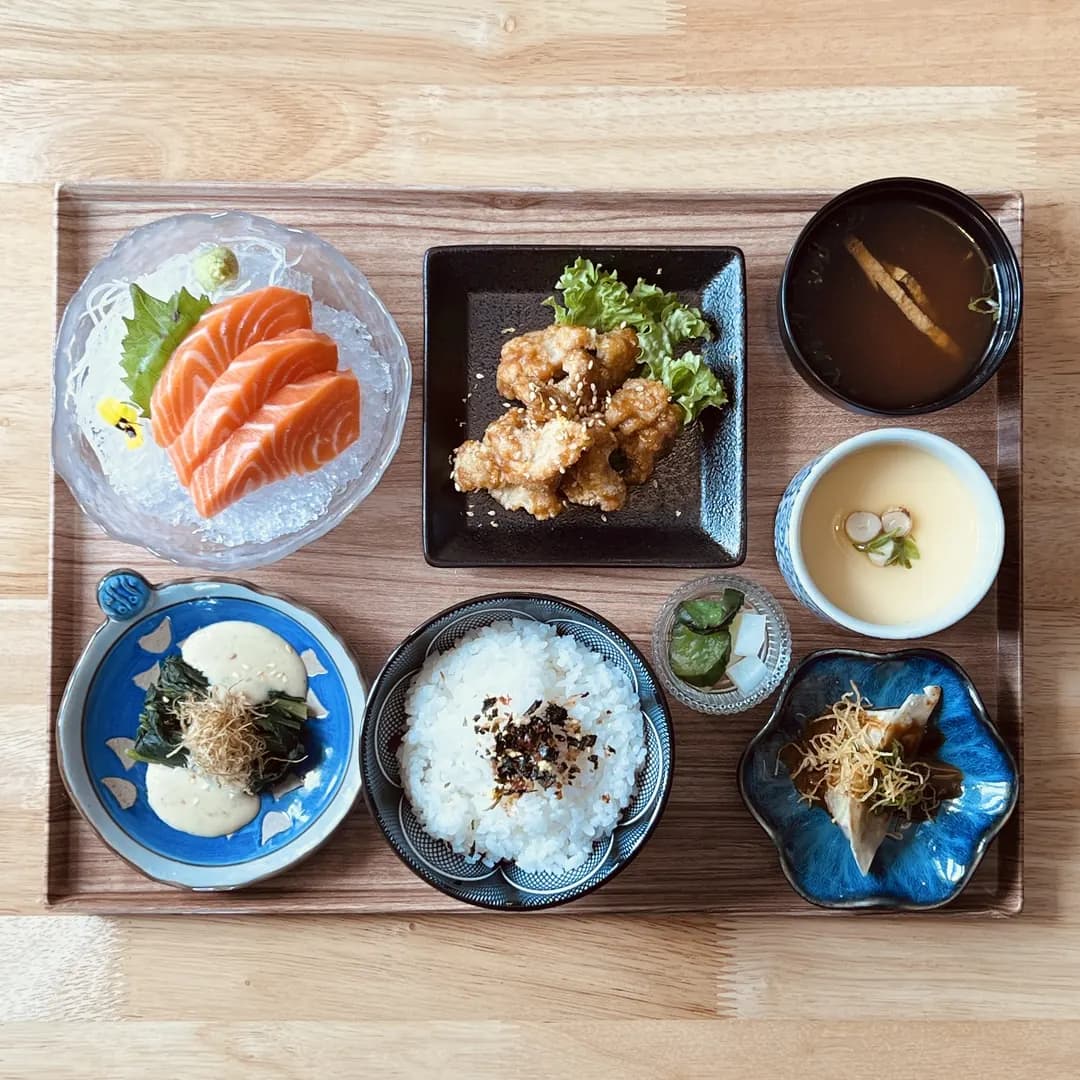 Twelves Shokudo 十二食堂 photo 3