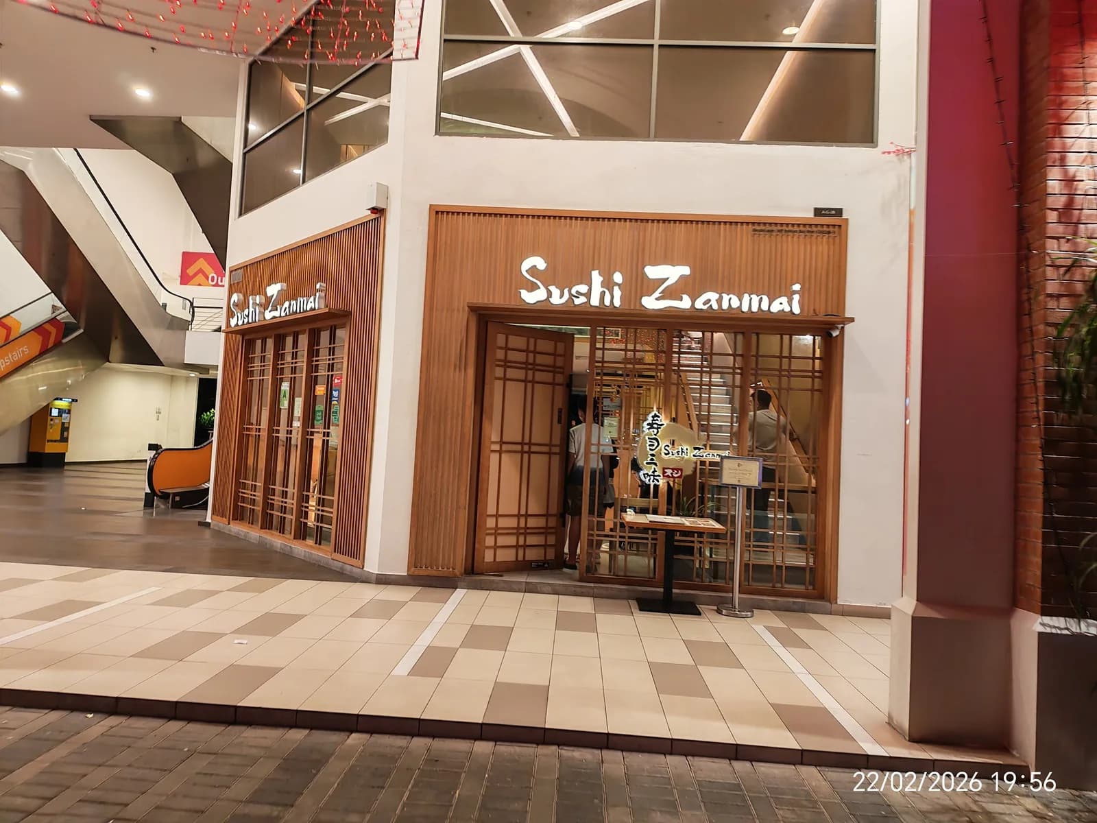 Sushi Zanmai Miri