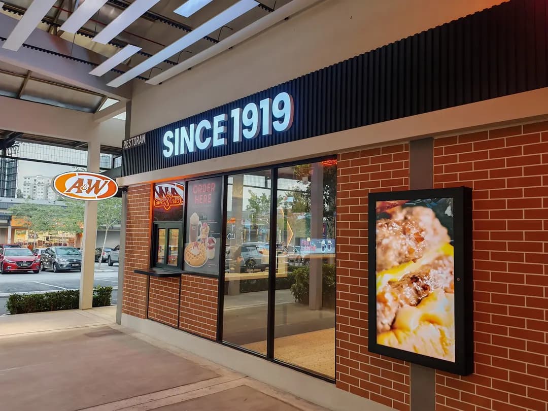 A&W Sierra 16 DT photo 2