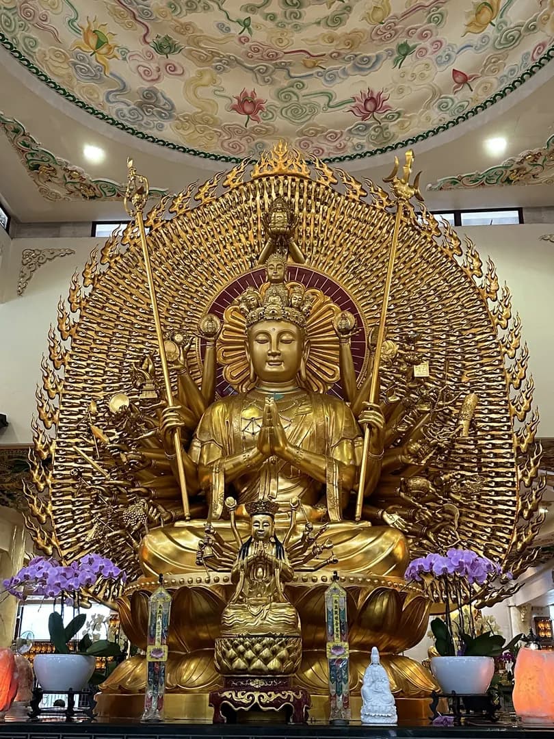 法界观音圣寺(登彼岸)Deng Be Ann Temple KLCC photo 3