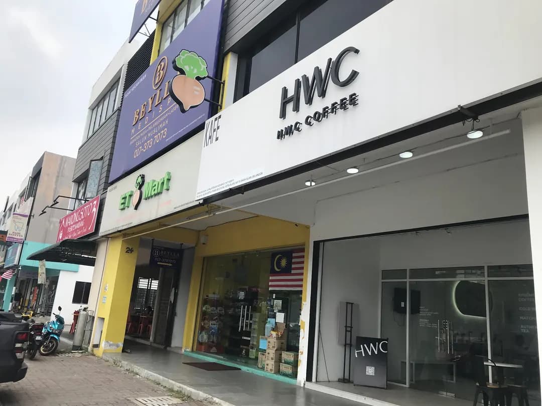 HWC Coffee - Setia Utama photo 2