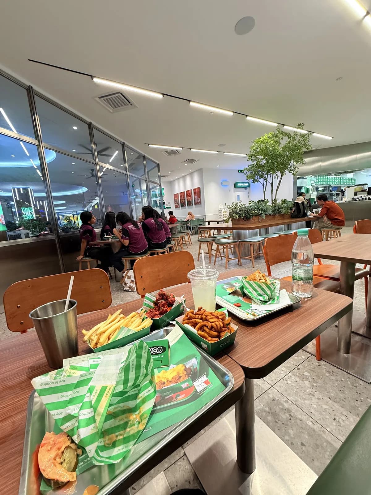 NakNak 낙낙 1 Utama (New Wing)