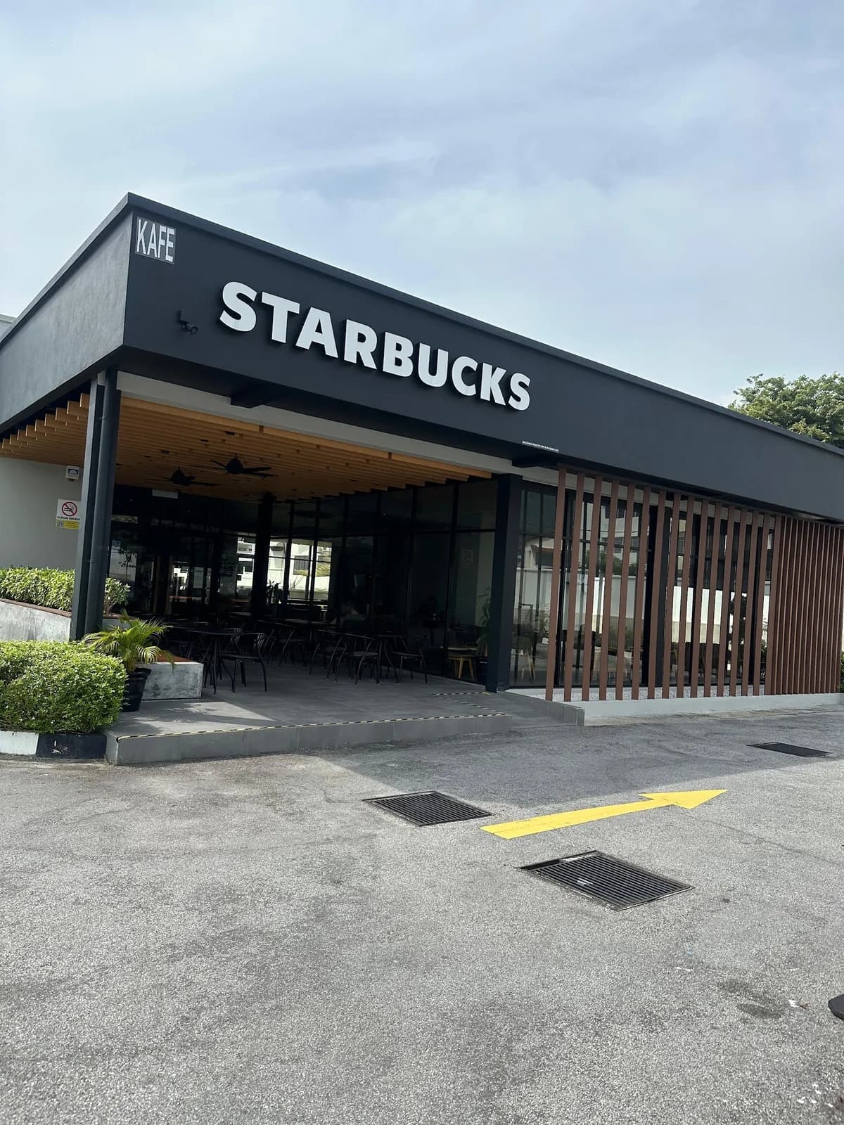 Starbucks Hillside Tg Bungah