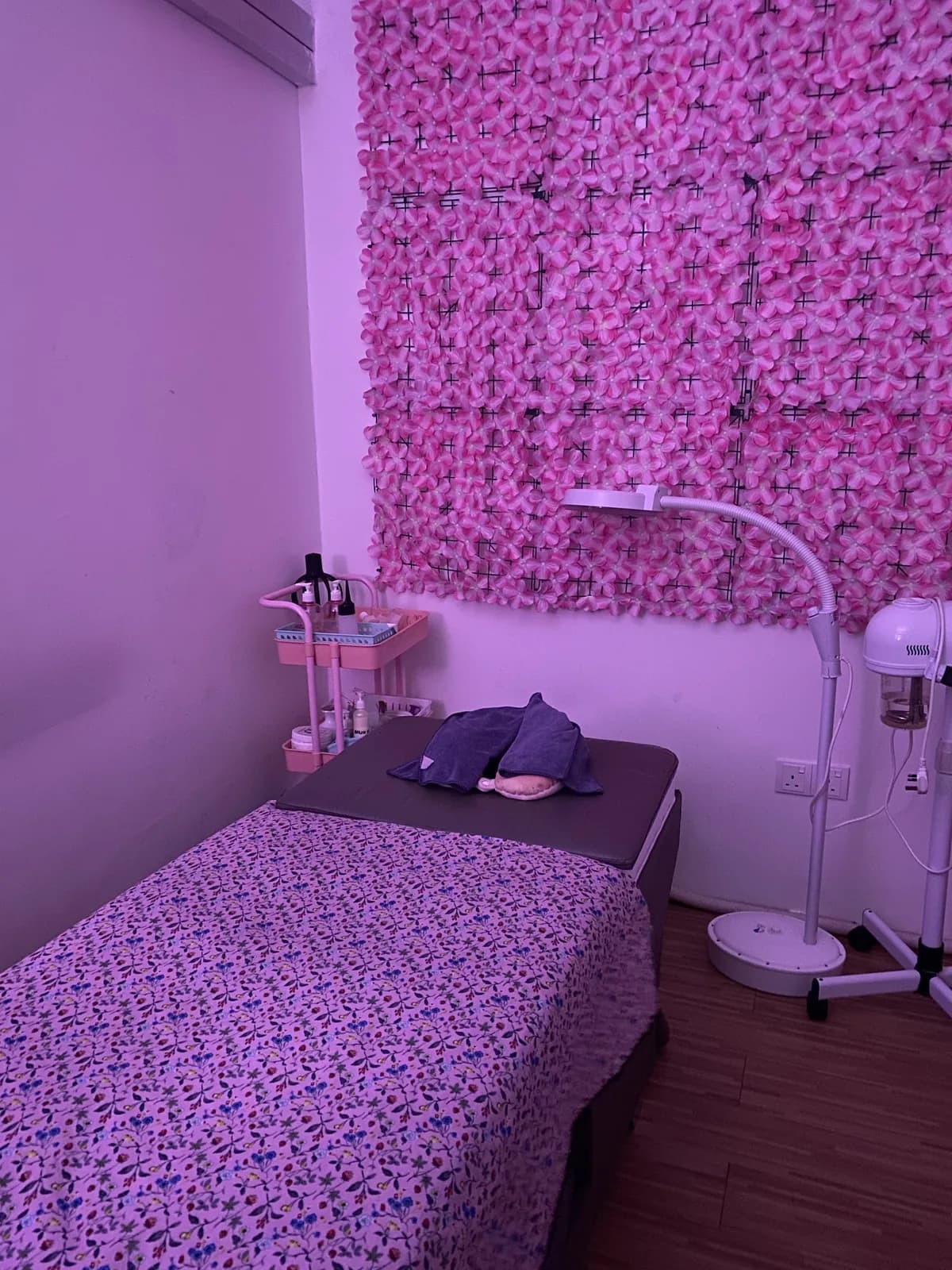 SNH Beauty Spa - KL Traders Square Block D Setapak, KL (Facial, Massage, Headspa)