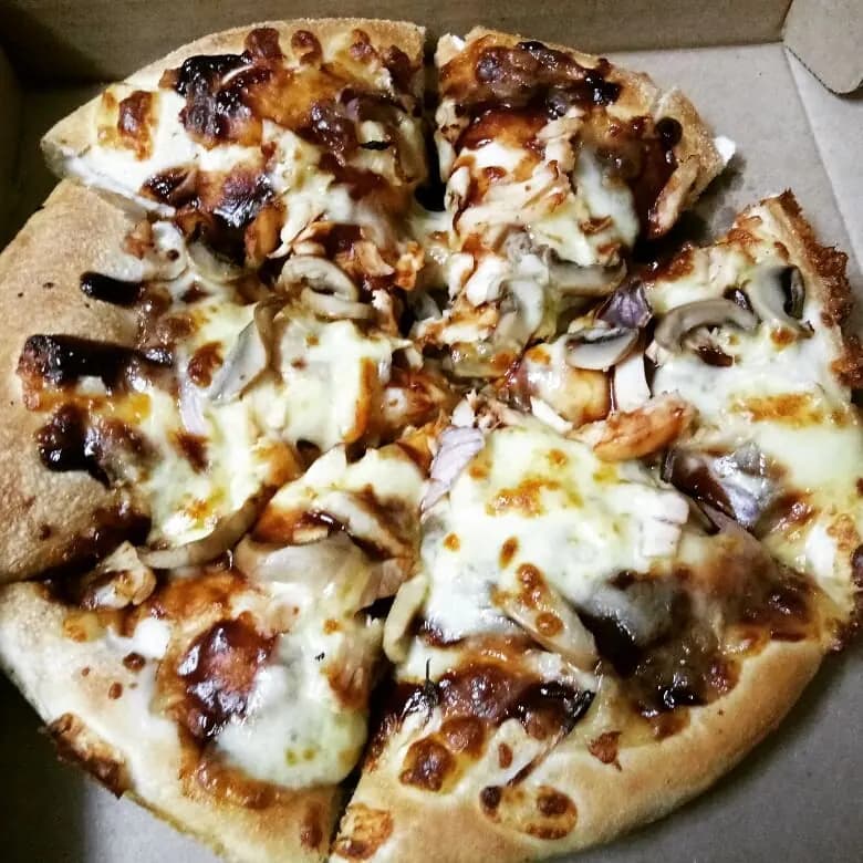 Pizza Hut photo 3