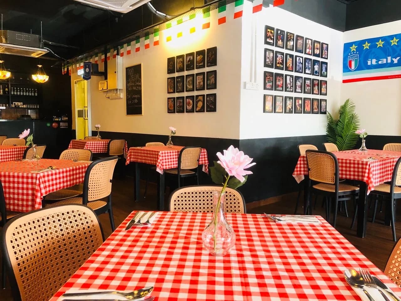 Italiano Ristorante Cafe