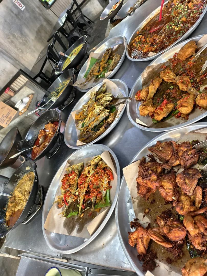 Kedai Kopi Binjai Nasi Malaya photo 3