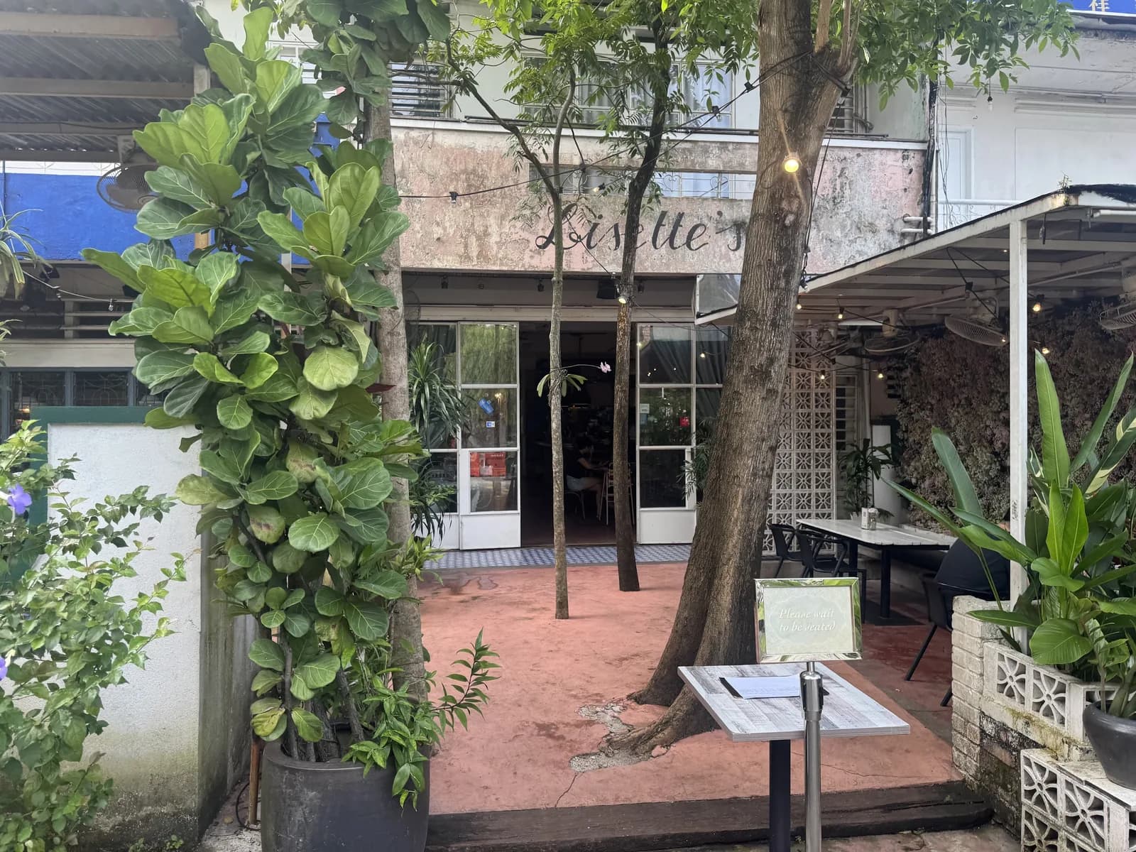 Lisette's Café & Bakery @ Bangsar