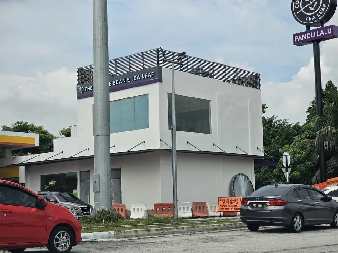 The Coffee Bean & Tea Leaf Shell Bukit Jalil photo 2