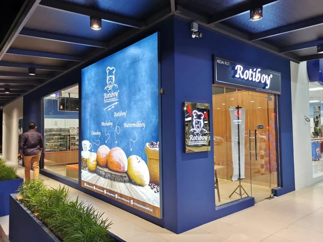 Rotiboy Cafe • Petron Bandar Indahpura photo 2