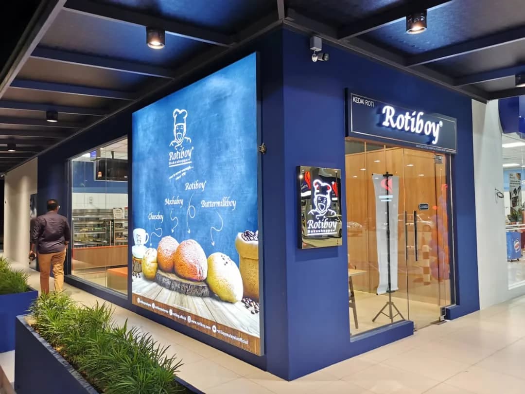 Rotiboy Cafe • Petron Bandar Indahpura