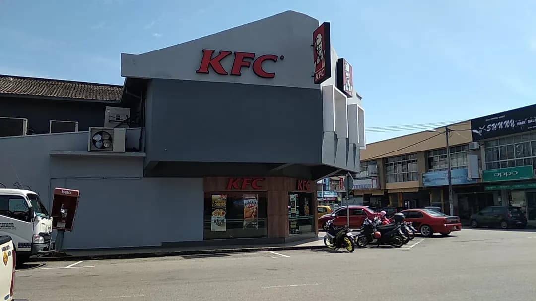 KFC Masjid Tanah photo 2