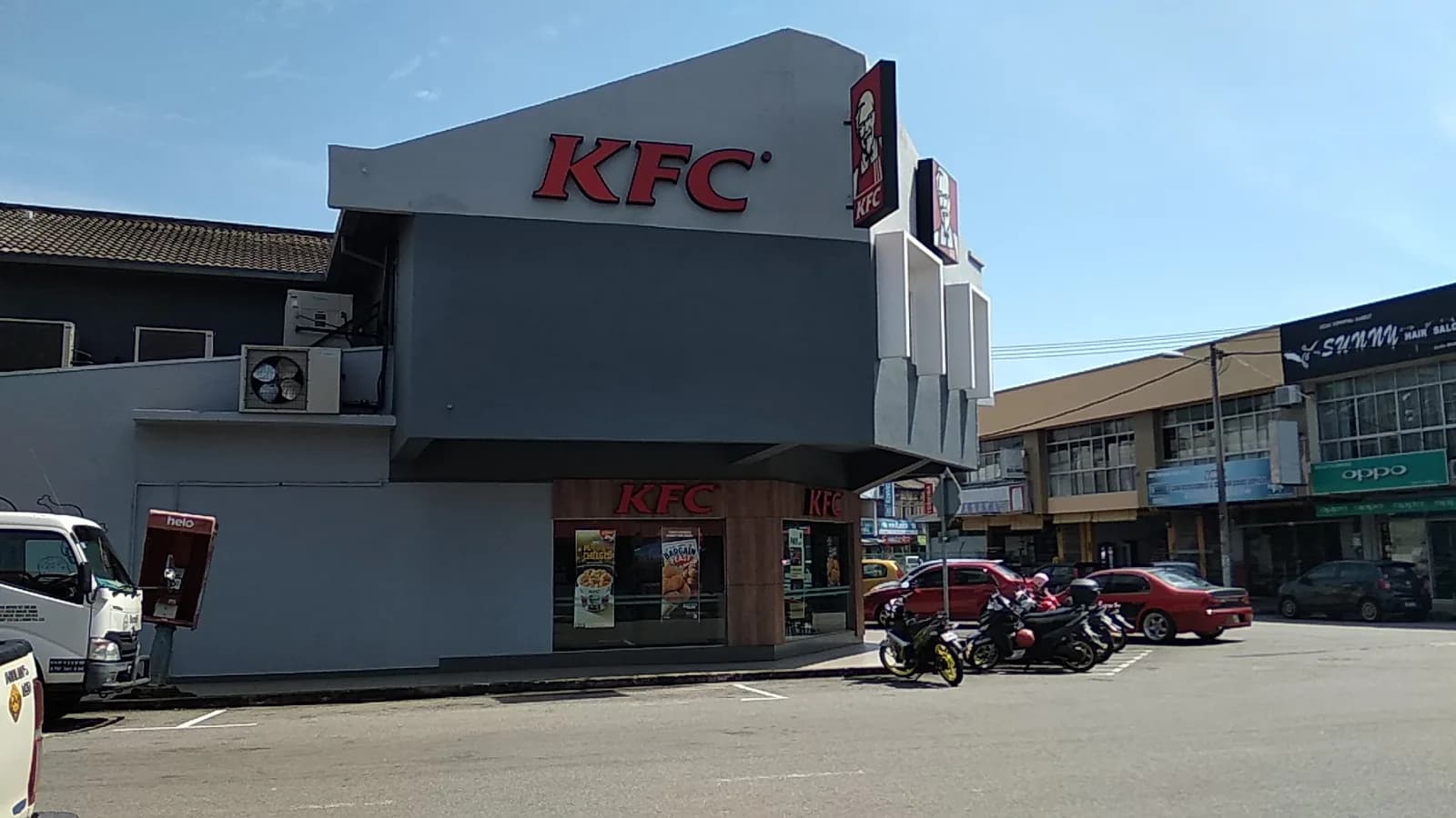 KFC Masjid Tanah