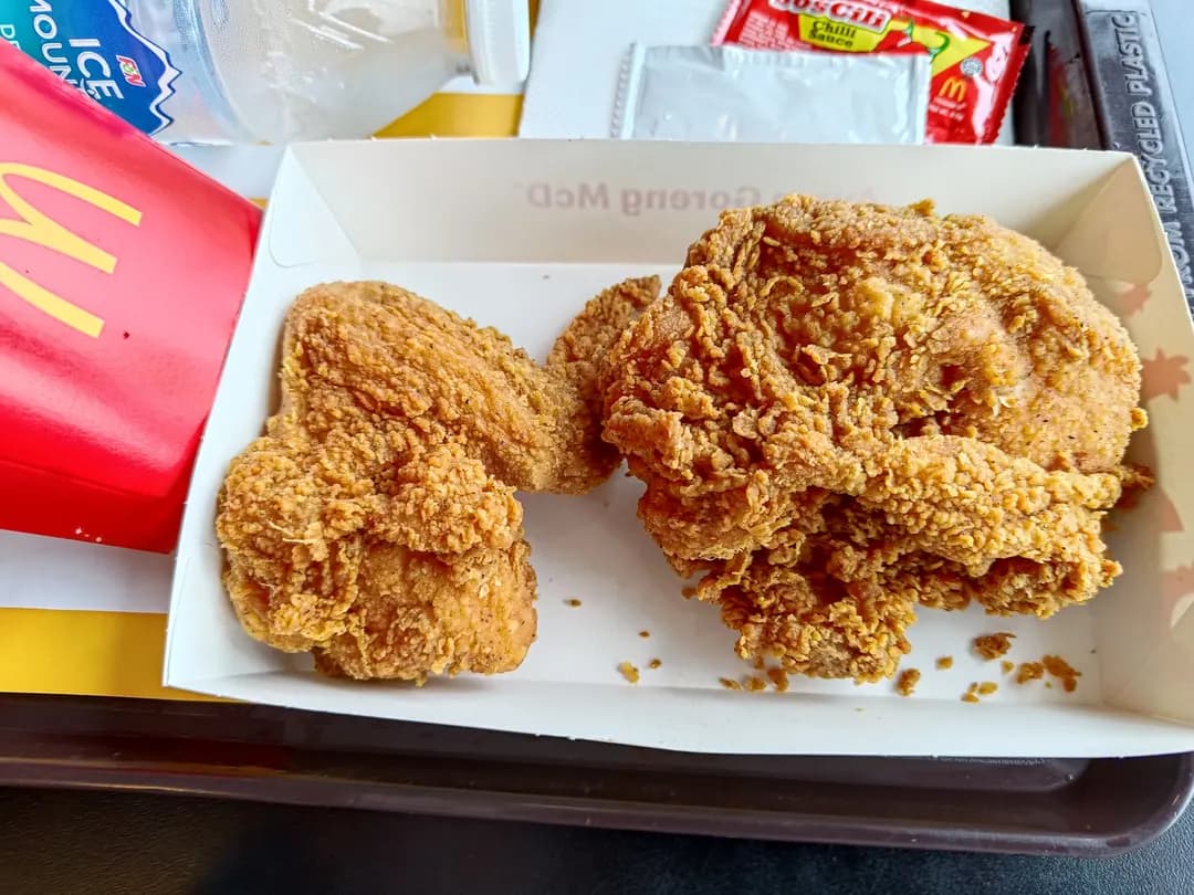McDonald's Mobil DT @Petron Sg. Besi Toll photo 3