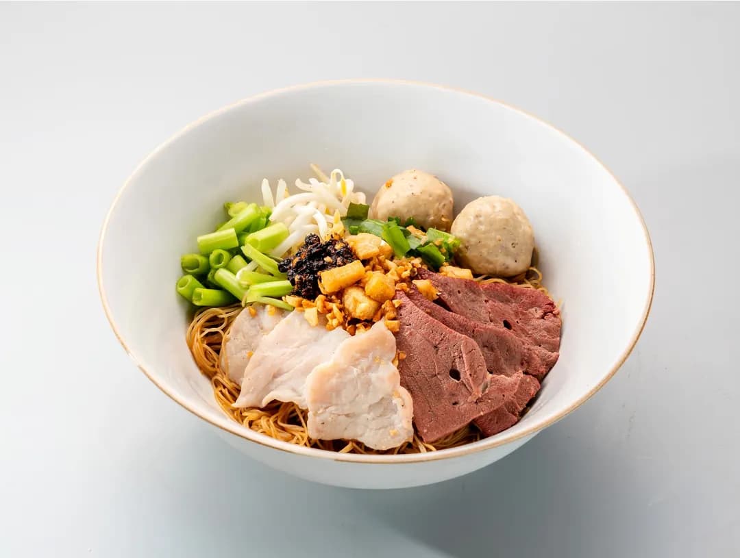 Moo Bowl ( Best Authentic Thai Boat Noodles and Pork Leg Rice )