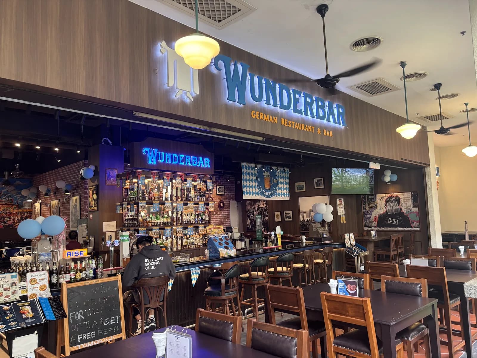 WunderBar German Restaurant and Bar @ The curve
