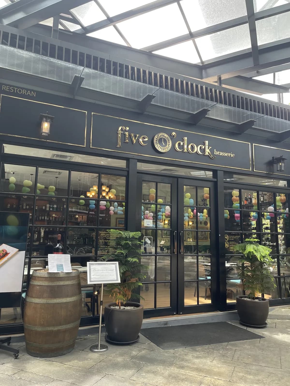 Five O'clock Brasserie