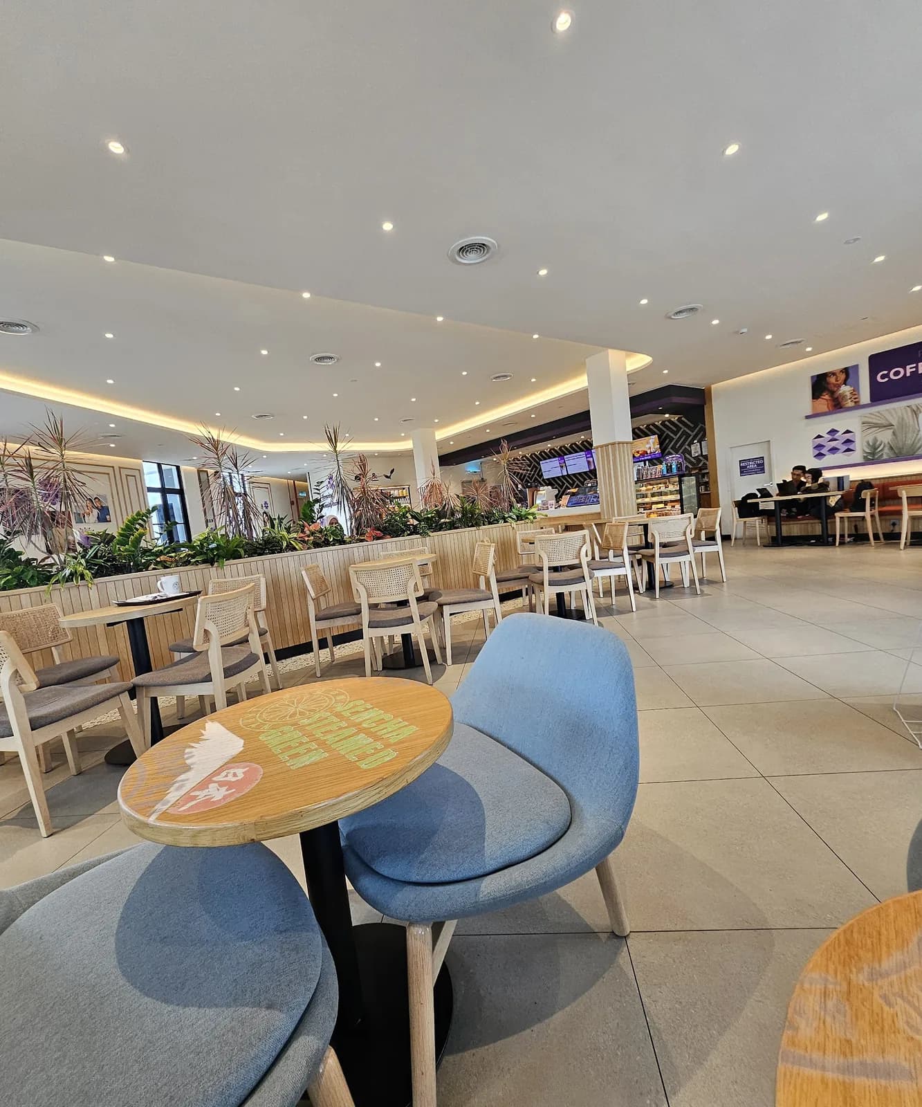 The Coffee Bean & Tea Leaf