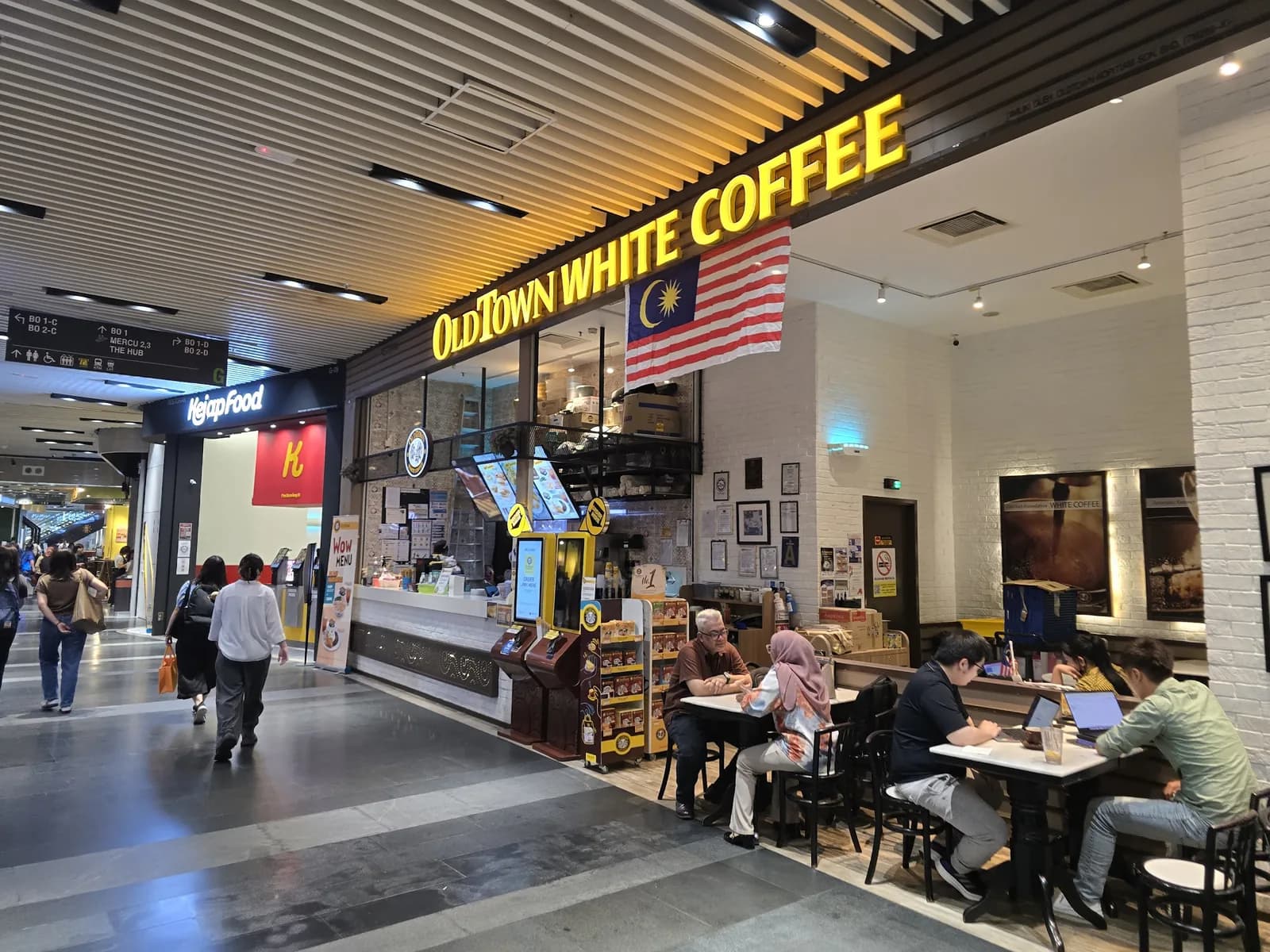 OldTown White Coffee • KL Eco City Mall