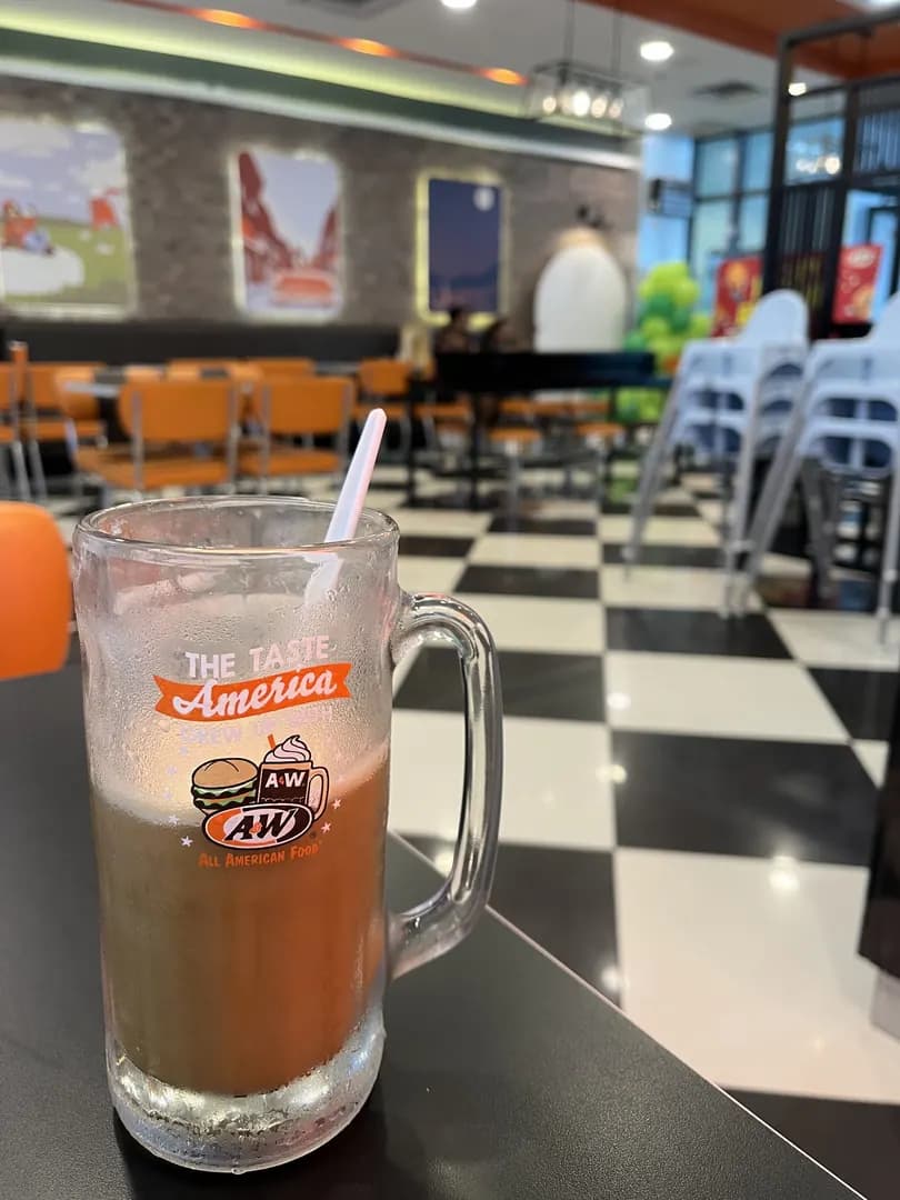 A&W Datum Mall, Jelatek photo 3