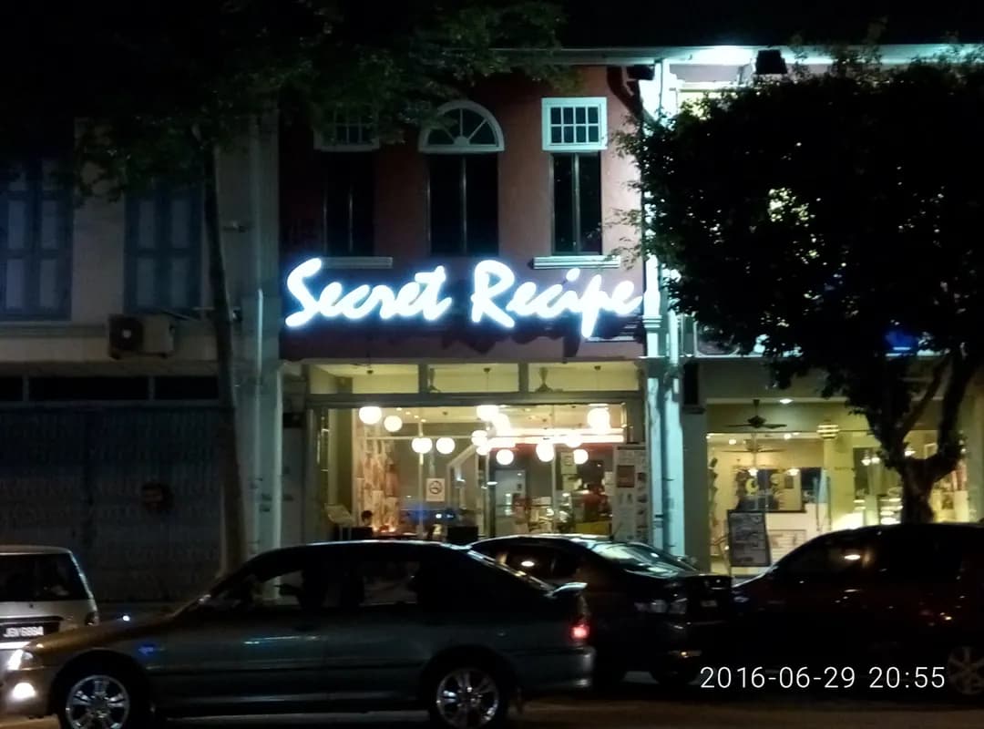 Secret Recipe Batu Pahat photo 2