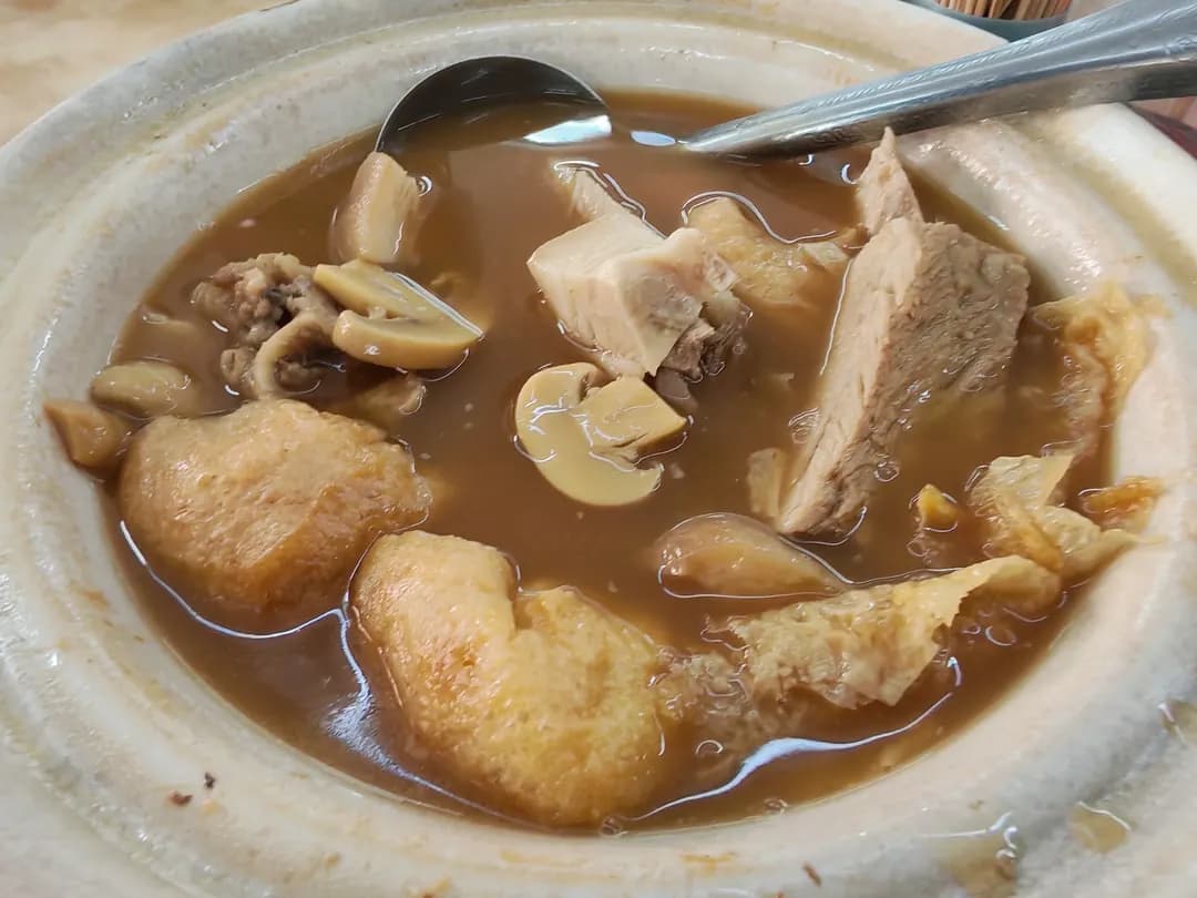 zhun hiong photo 3