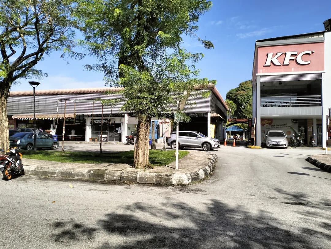 KFC Shah Alam Section2 Drive Thru photo 2