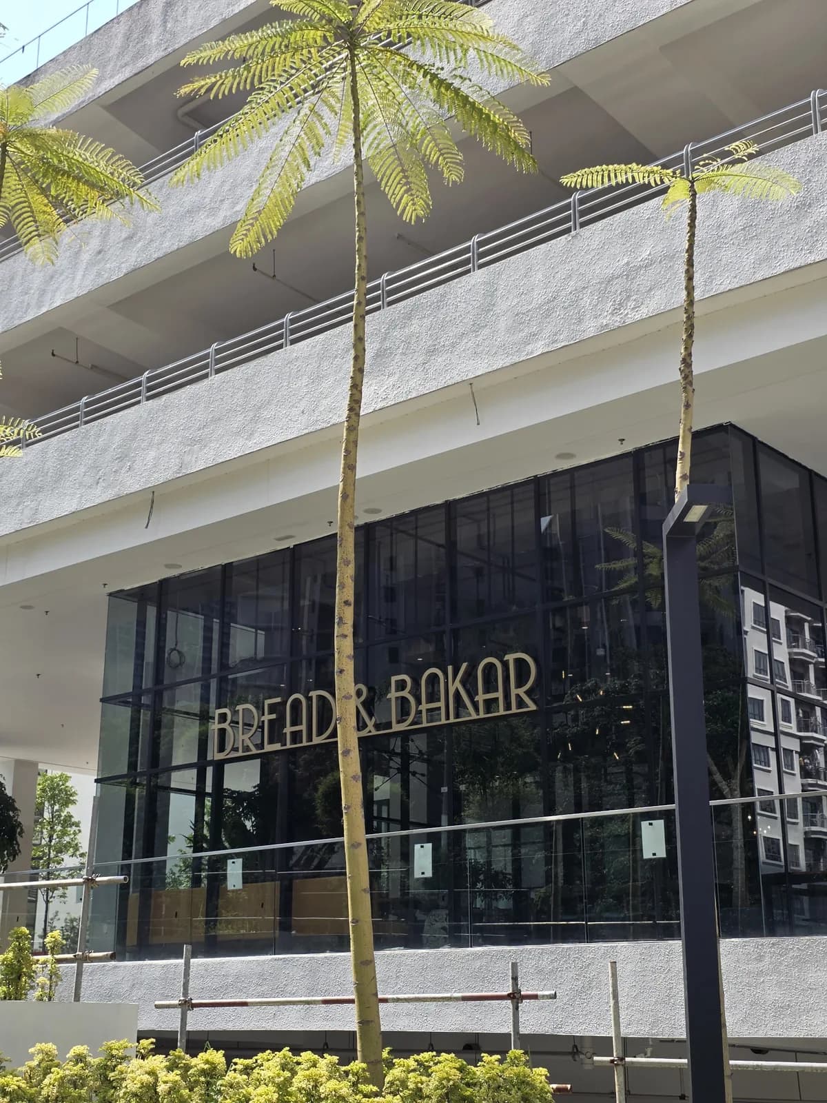 Bread & Bakar