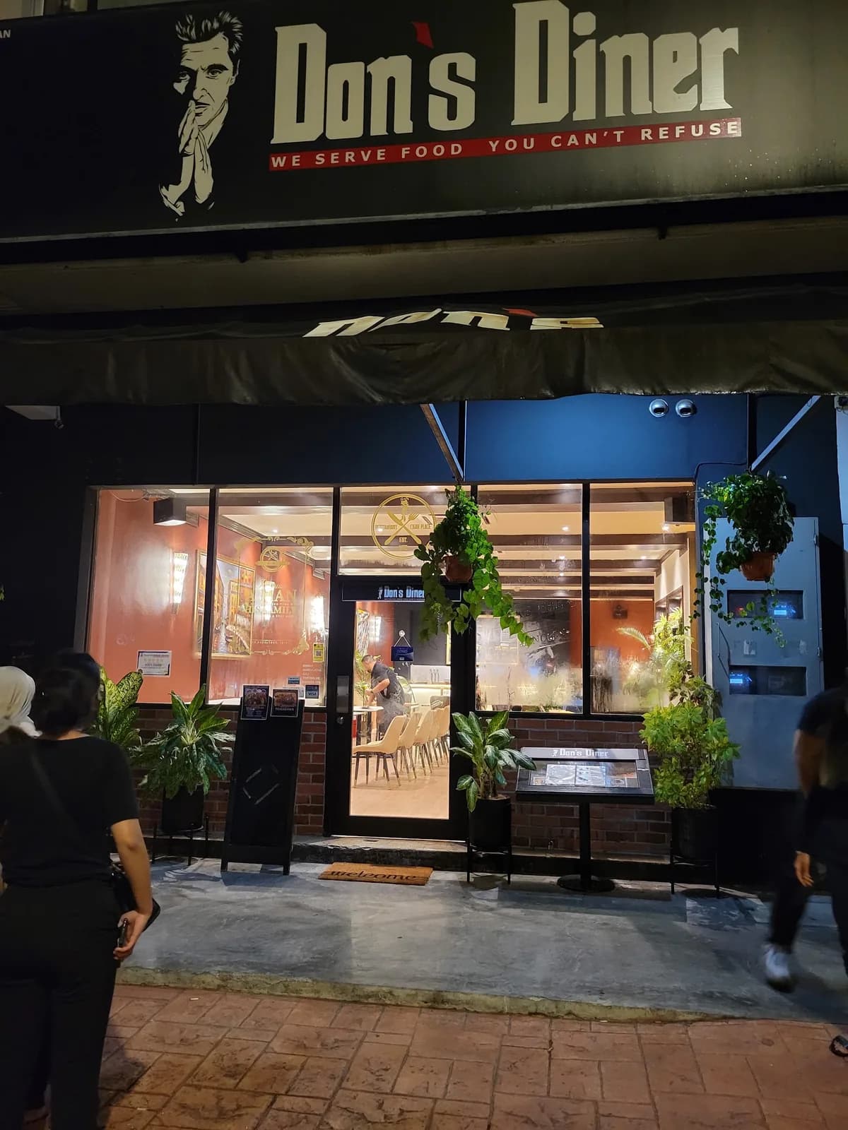 17 Hills Restaurant