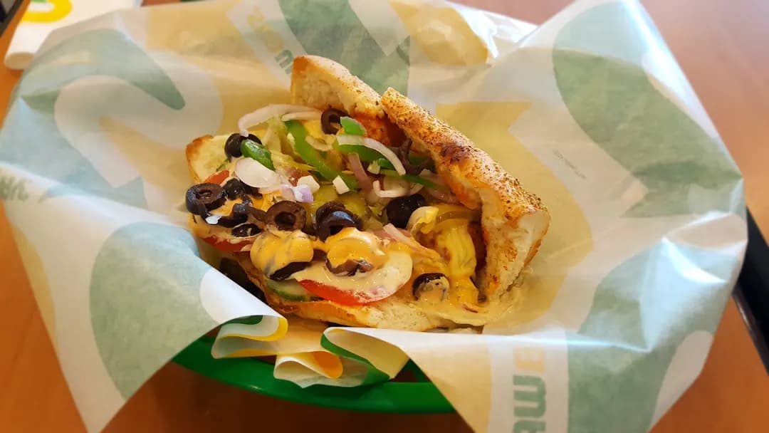 Subway @ Petronas Sek 15 Bandar Baru Bangi photo 3