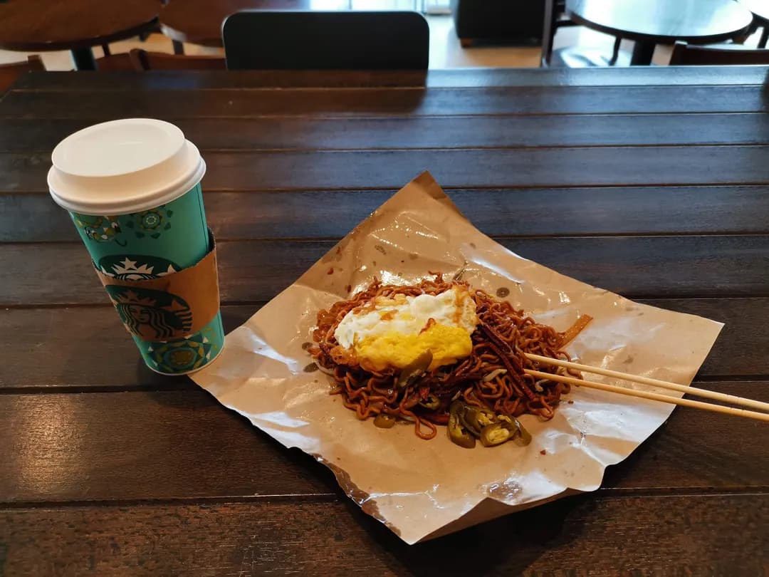 Starbucks Coffee photo 3