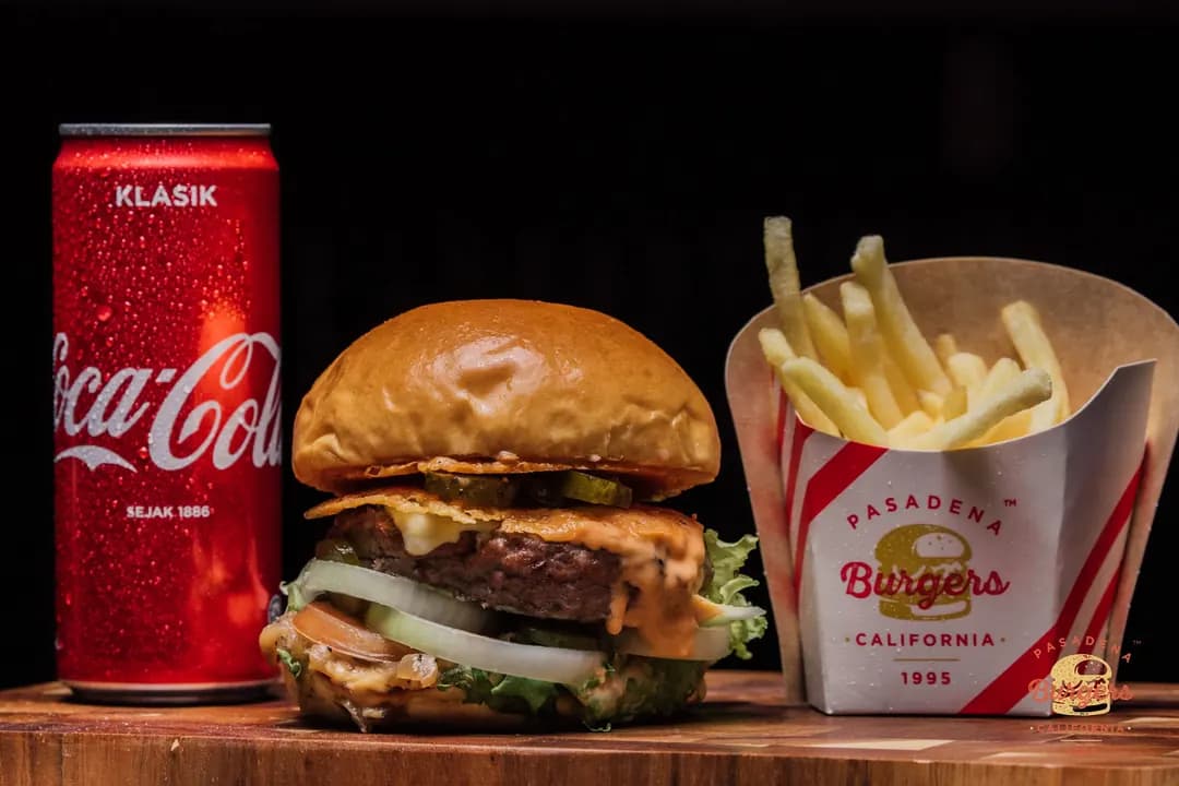 Pasadena Burger & Coffee @ Lot 10 KL photo 3