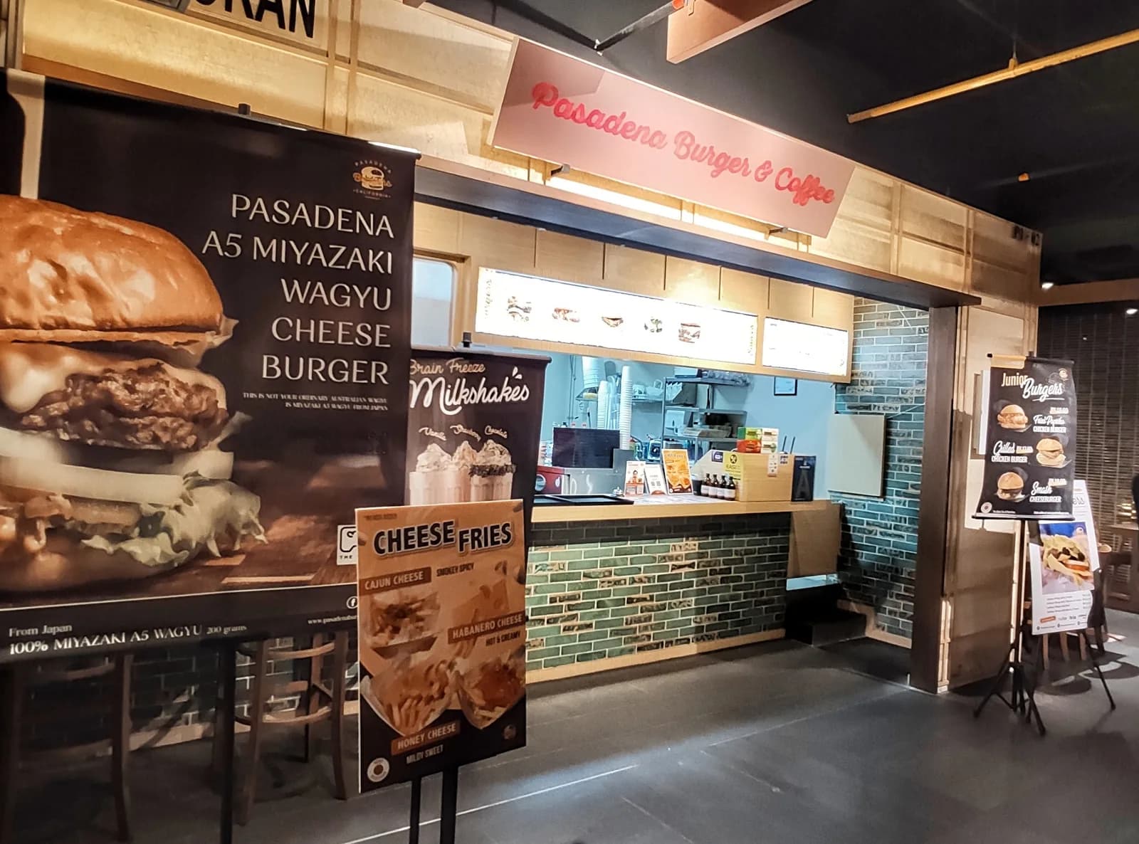 Pasadena Burger & Coffee @ Lot 10 KL