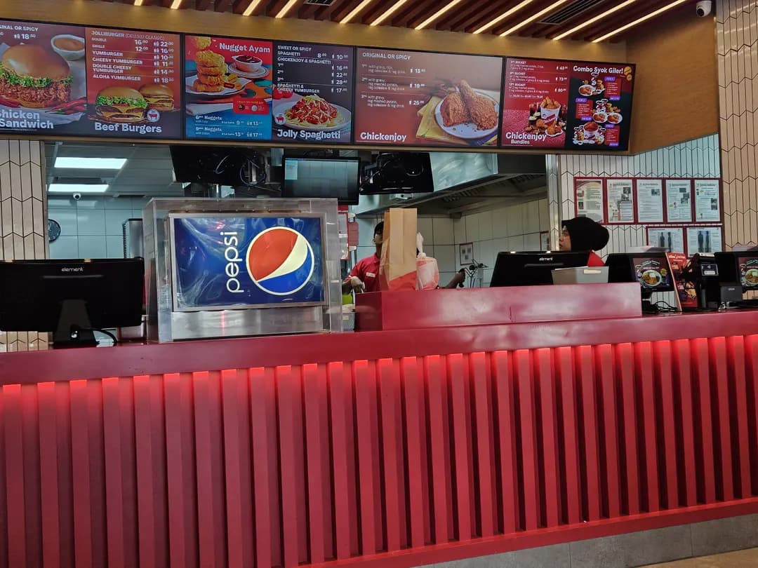 Jollibee Johor Jaya photo 2